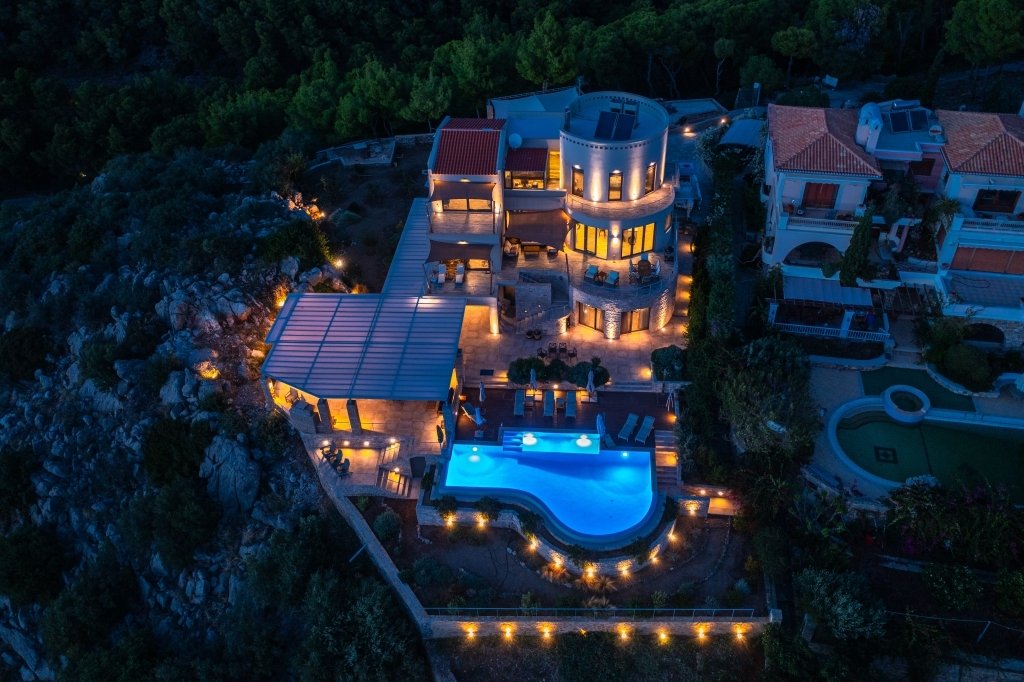 Villa in Glyfada, Attica, Greece 3 - 18735453