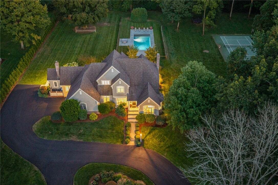 House in East Greenwich, Rhode Island, United States 2 - 18930393
