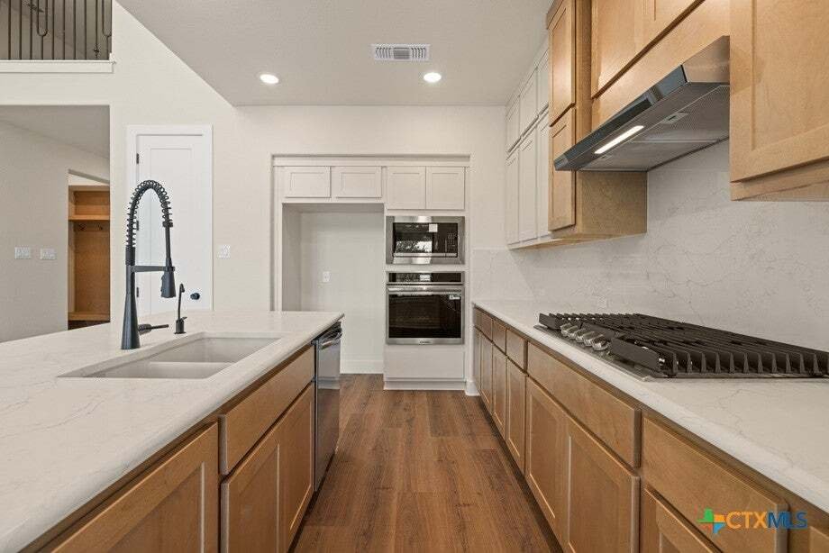 House in Leander, Texas, United States 2 - 18299975