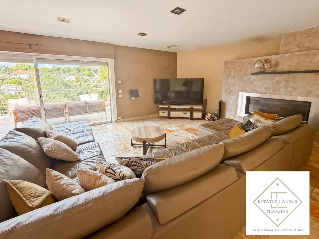 Villa in Sud, Roquefort-les-Pins, France 3 - 18930685