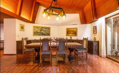 House in Córdoba, Cordoba, Argentina 1