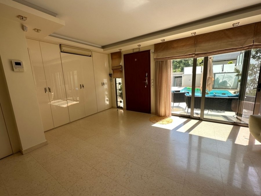 Villa a Glifada, Attica, Grecia 2 - 18736029