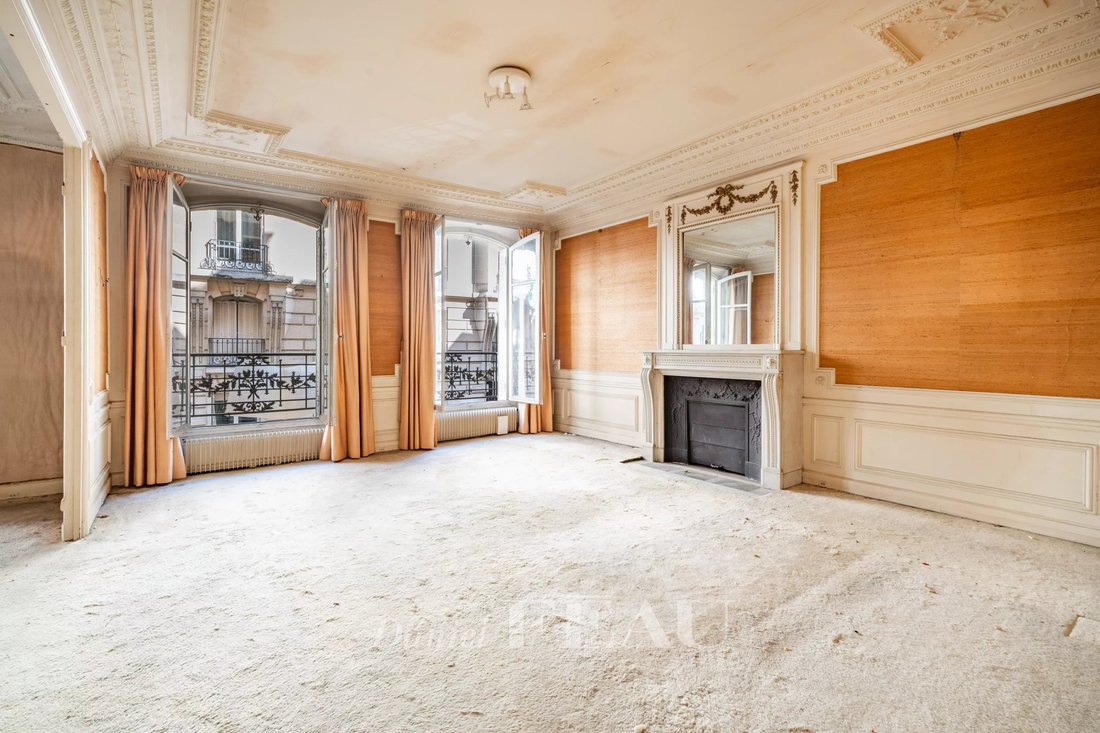 Apartment in Ecole Militaire, Paris 7e Arrondissement, Paris 3 - 18931734