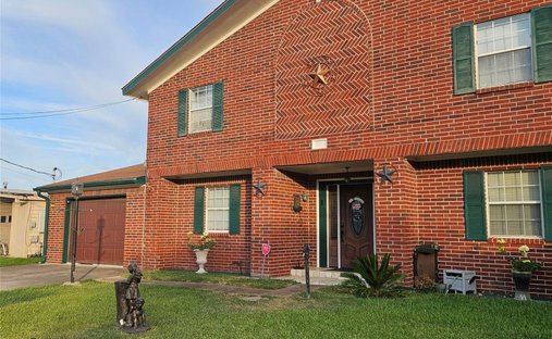 House in Baytown, Texas, United States 1