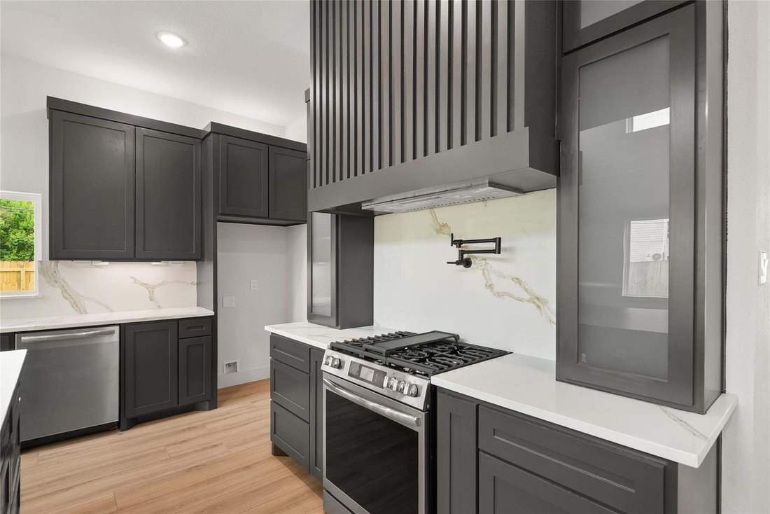 House in Pearland, Texas, United States 5 - 18931236