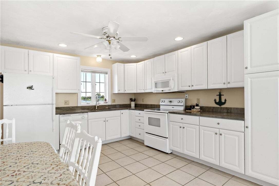 House in South Kingstown, Rhode Island, United States 5 - 18930401