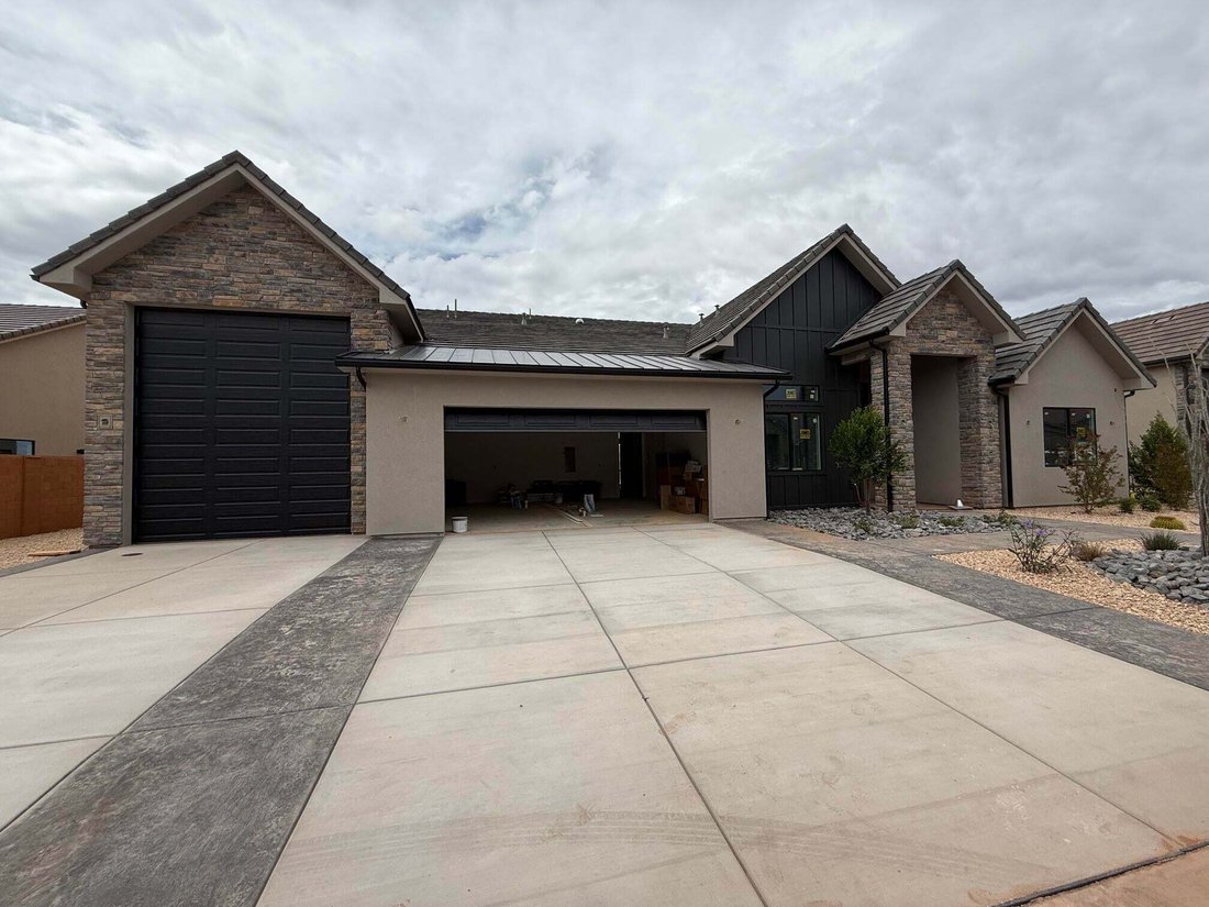 House in Ivins, Utah, United States 1 - 18318296