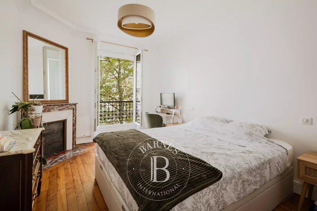 Apartment in Grandes Carrières-Clichy, Paris 18e Arrondissement, Paris 5 - 18930669