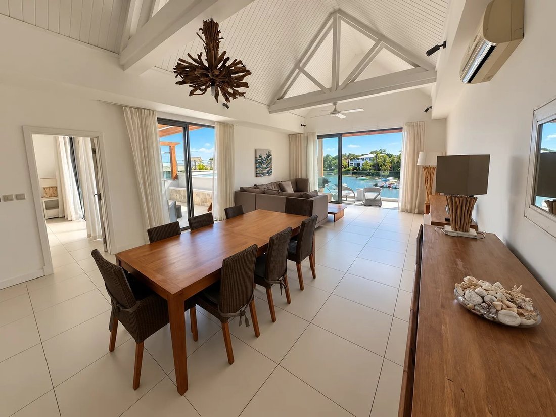 Penthouse in Grande Riviere Noire, Rivière Noire District, Mauritius 4 - 14425475