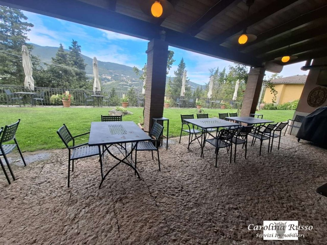 Estate in Sellano, Umbria, Italy 2 - 18931049