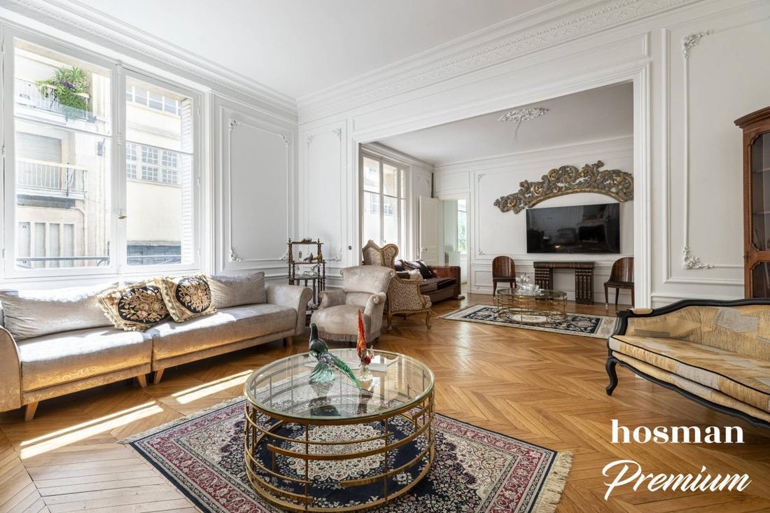 Apartment in Porte Dauphine, Paris 16e Arrondissement, Paris 4 - 18931621