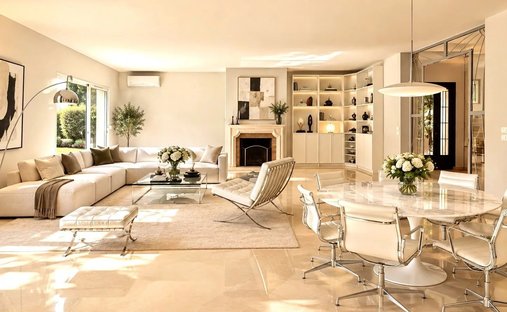 House in Ouest, Croissy-sur-Seine, France 1