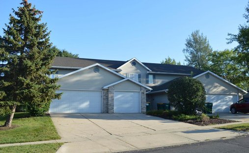 Cottage Grove, Wisconsin, United States 1