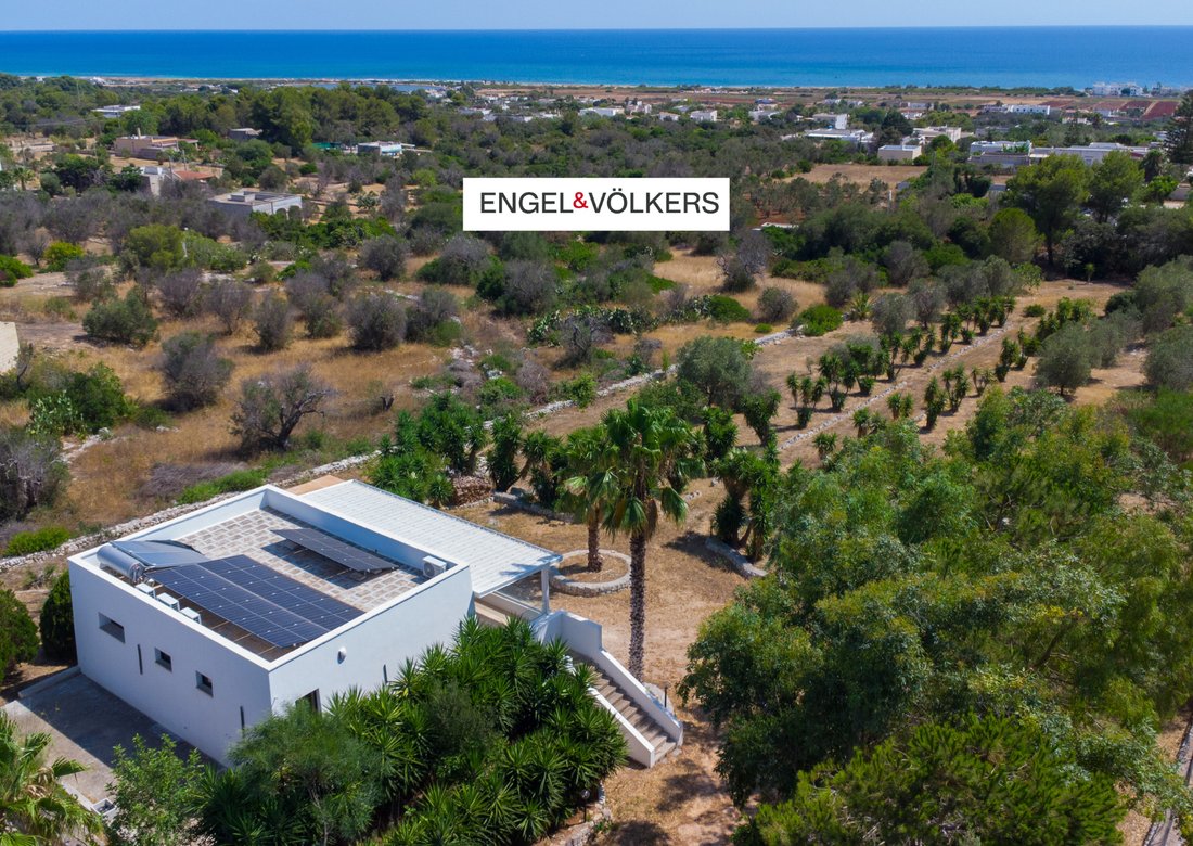 Villa in Salve, Apulia, Italy 2 - 18588250