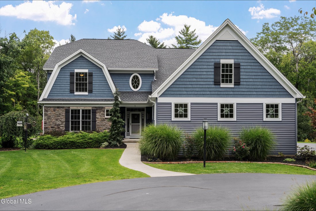 House in Saratoga Springs, New York, United States 2 - 18930391