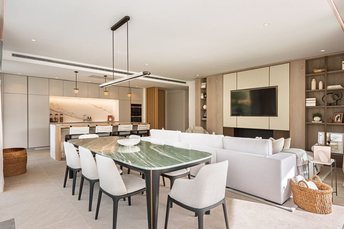 Apartment in La Quinta, Benahavis, Andalusia 4 - 18931109