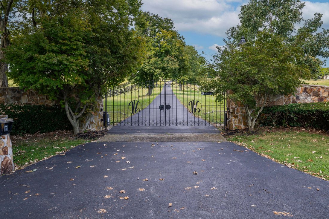 House in Lexington, Kentucky, United States 2 - 18930279