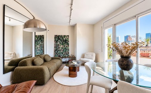 Penthouse in Sants-Montjuic, Barcelona, Spain 1