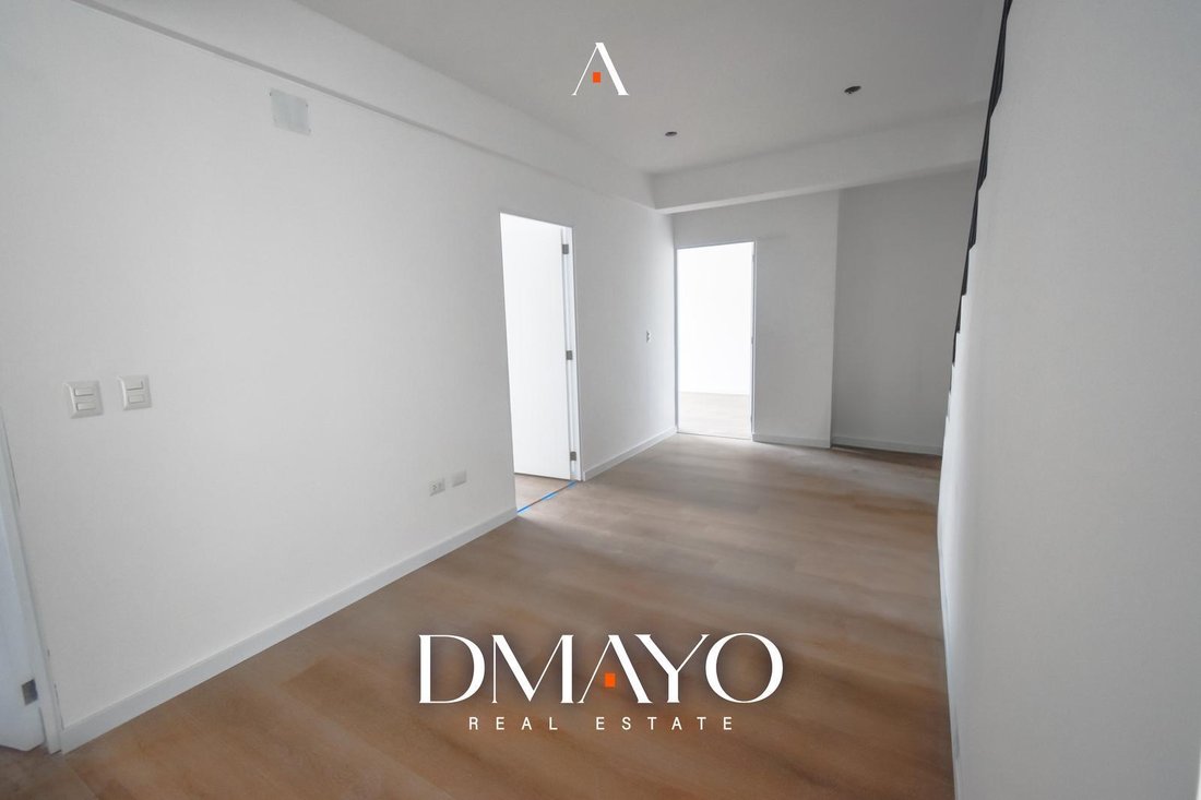 Apartment in San Juan de Miraflores, Metropolitan Municipality of Lima, Peru 4 - 18930247