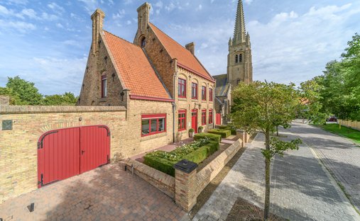 House in Diksmuide, Flanders, Belgium 1