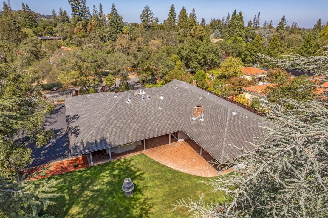 House in Saratoga, California, United States 2 - 18934520
