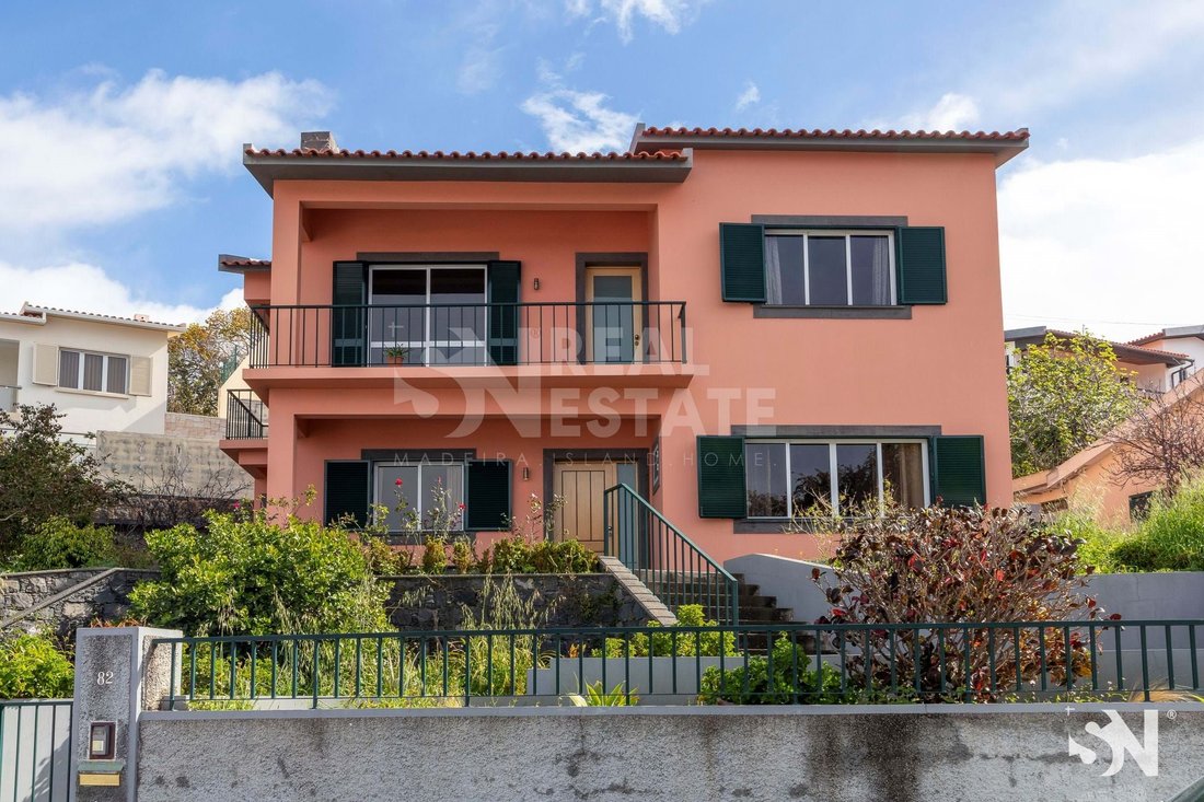Villa in Santa Maria Maior, Madeira, Portugal 2 - 18935593