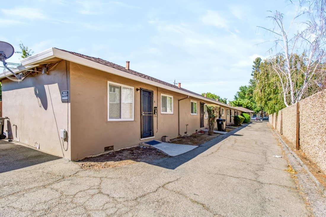 San Jose, California, United States 1 - 18933926