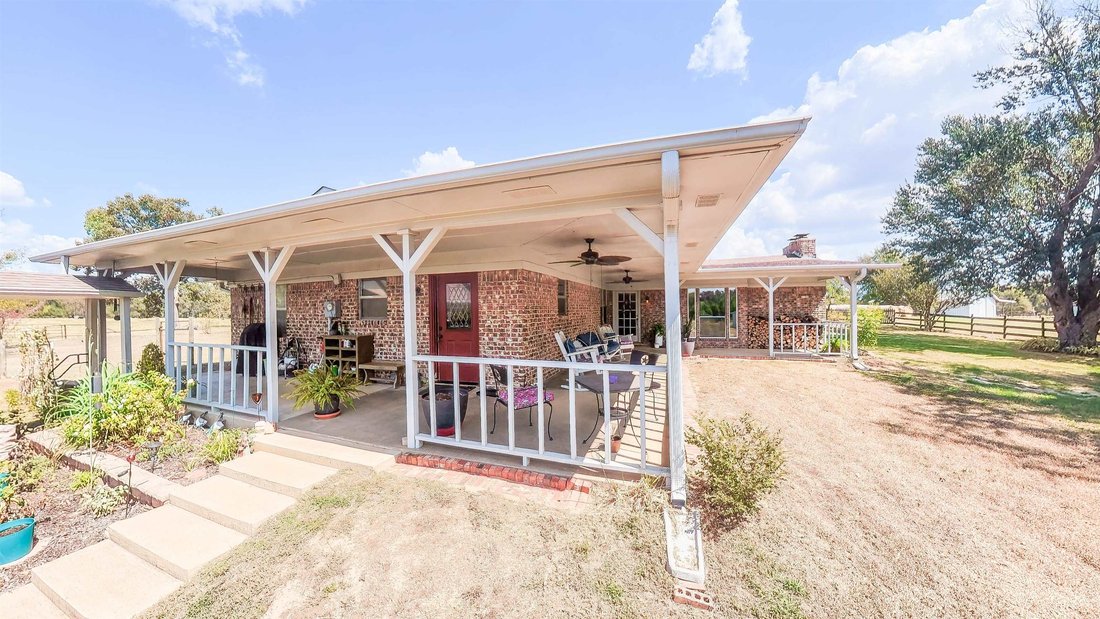 House in Pittsburg, Texas, United States 2 - 18933586