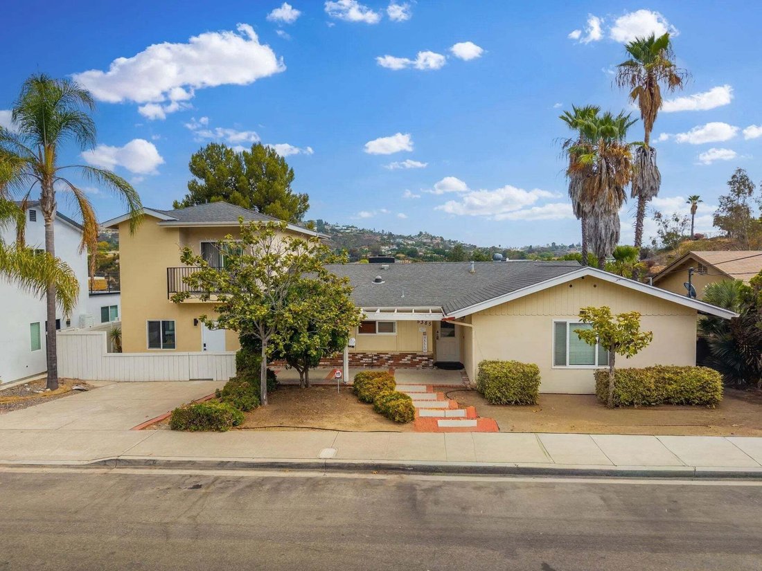 San Diego, California, United States 1 - 18934624
