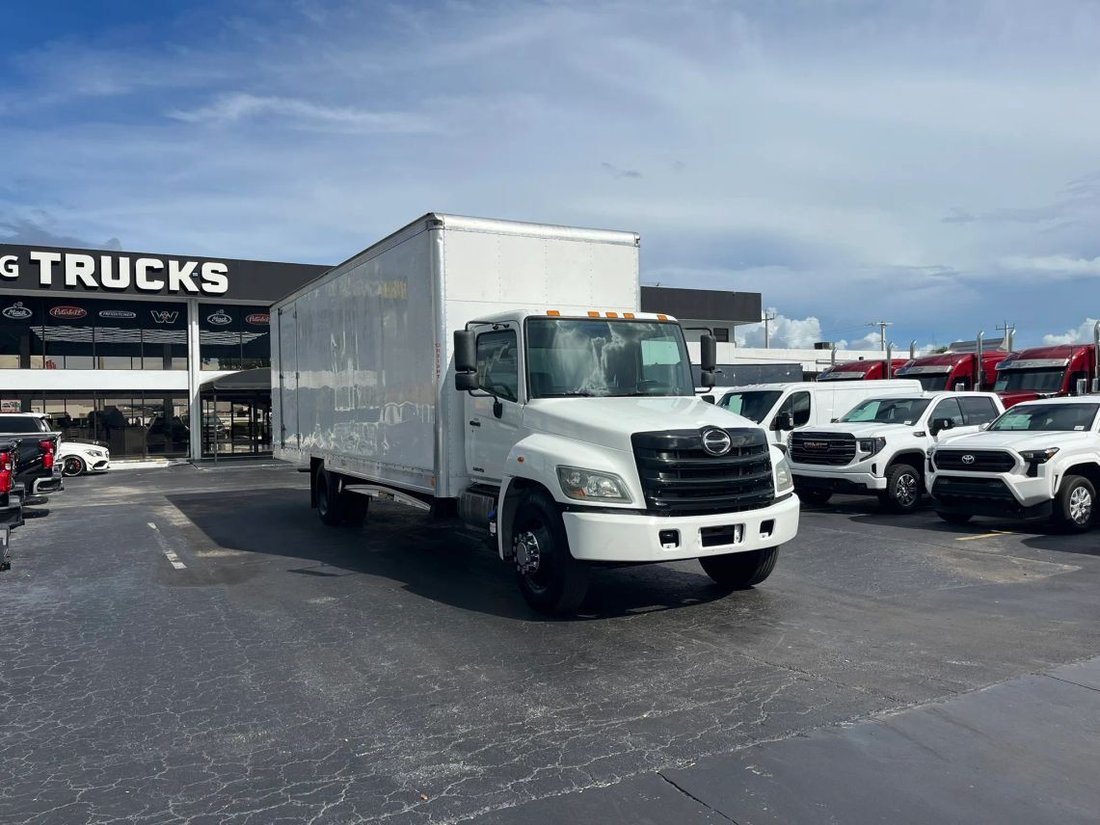 Pickup in Miami, FL, United States 3 - 18932244