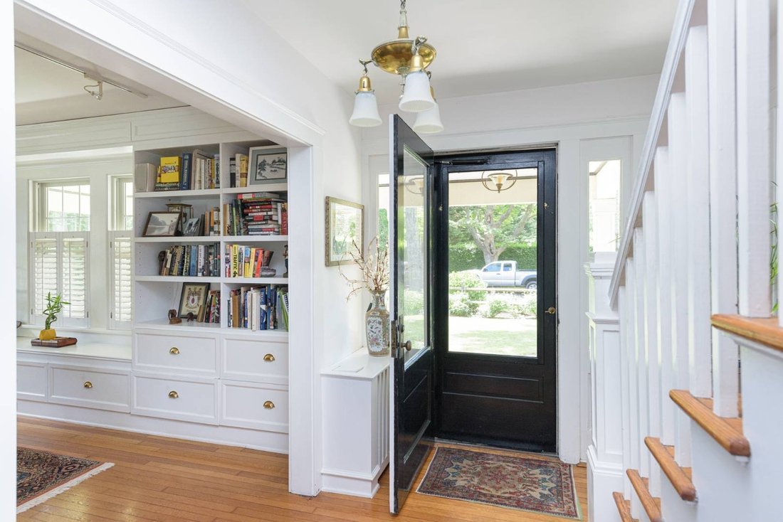 House in Southampton, New York, United States 5 - 18934210