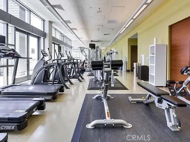 Condo in Los Angeles, California, United States 5 - 18934583
