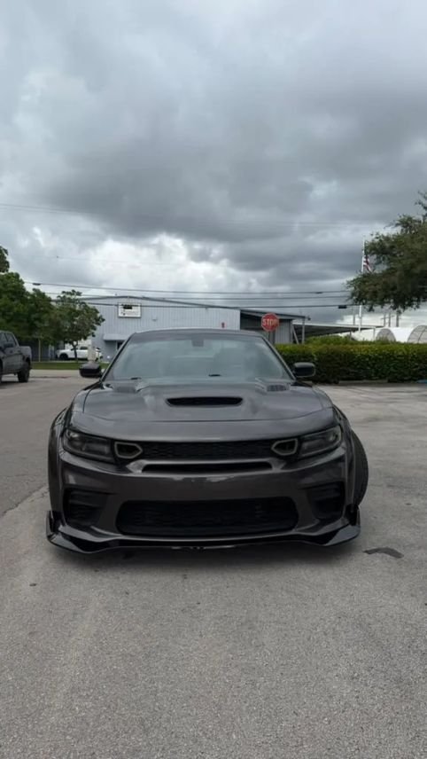 Sedan in Miami, FL, United States 2 - 18932342