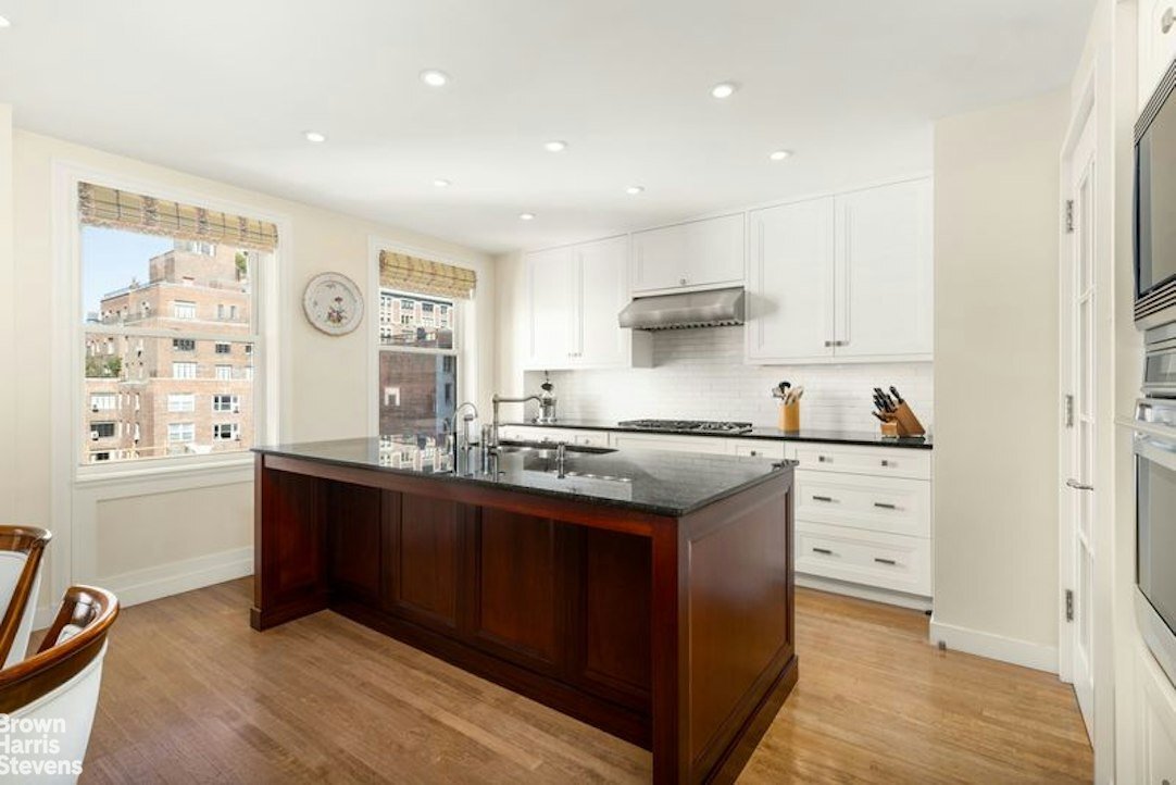 Co Op in New York, New York, United States 5 - 18934816