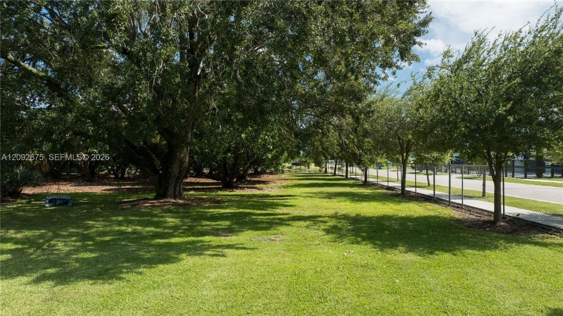 Land in Homestead, Florida, United States 4 - 18936303