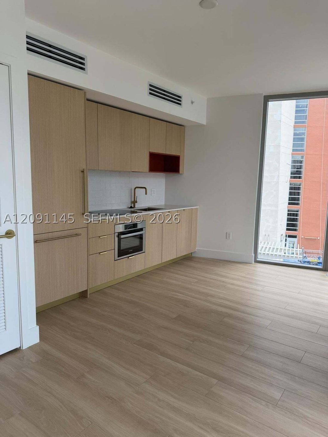 Condo in Miami, Florida, United States 3 - 18934315