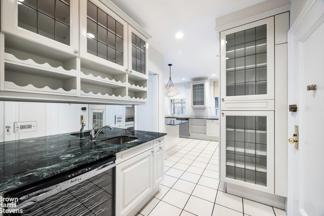 Co Op in New York, New York, United States 3 - 18934997