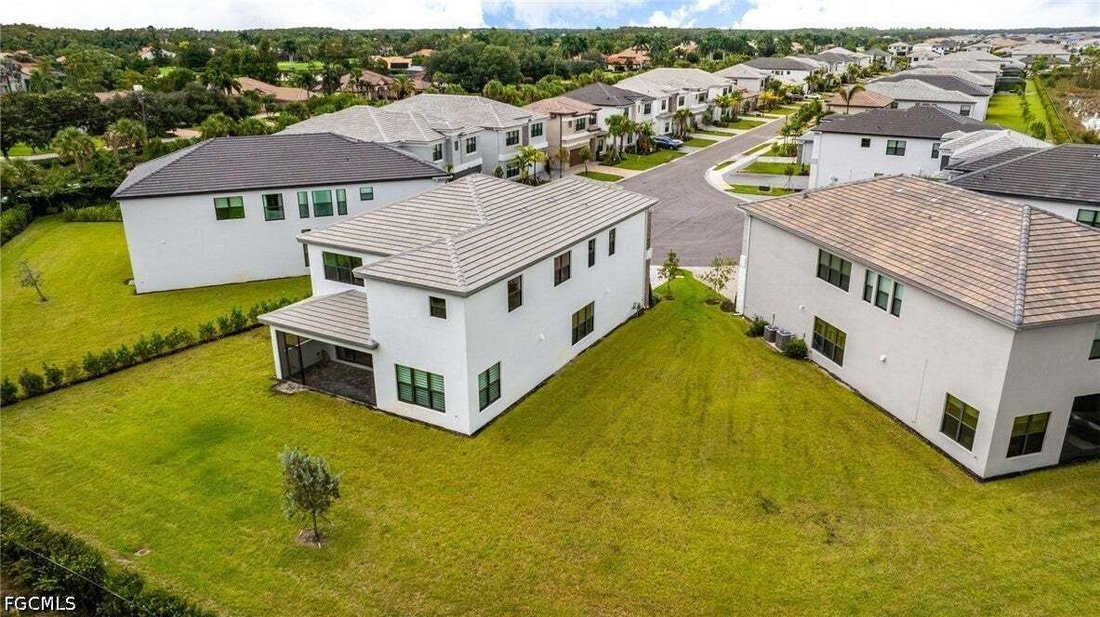 House in Estero, Florida, United States 3 - 18933732