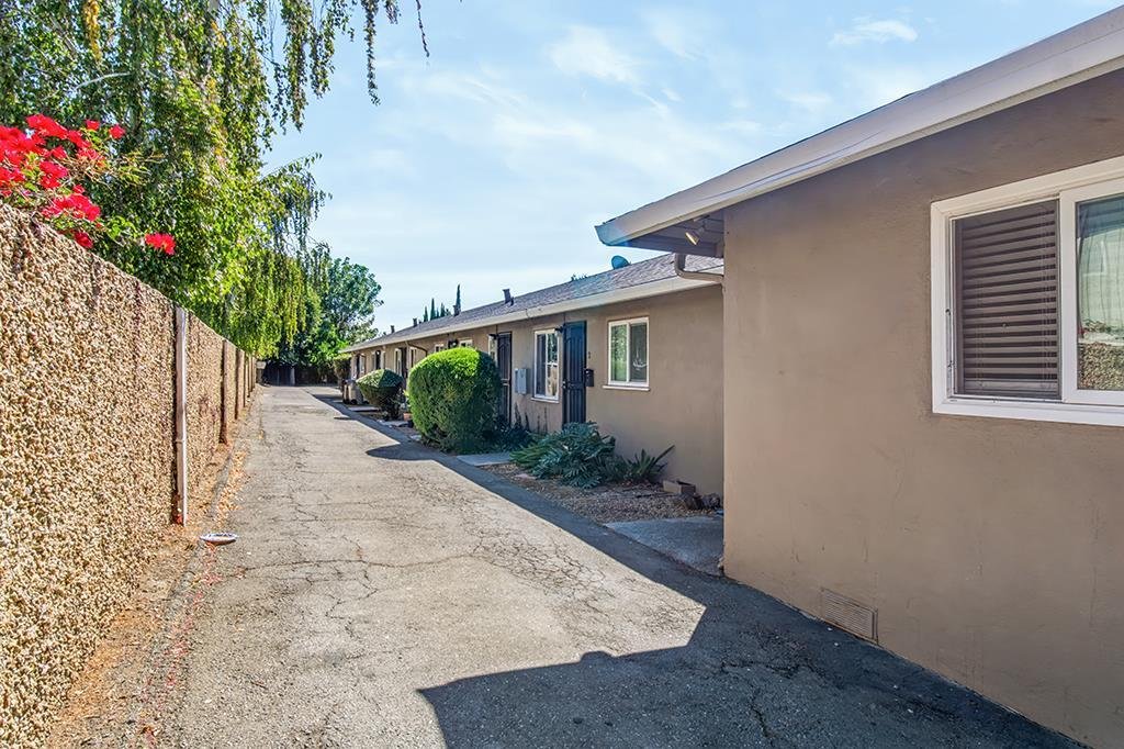 San Jose, California, United States 3 - 18933926