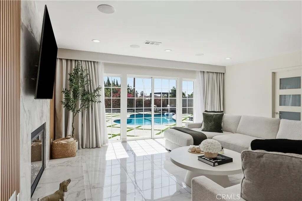 House in Los Angeles, California, United States 3 - 18934612
