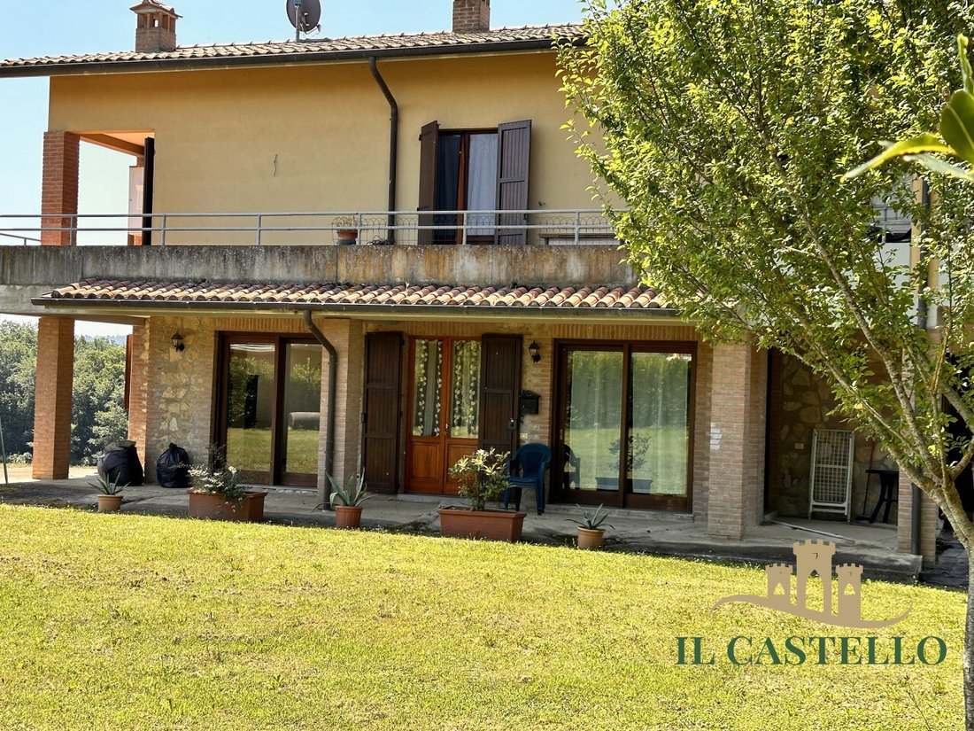 House in Castiglione del Lago, Umbria, Italy 1 - 13419474