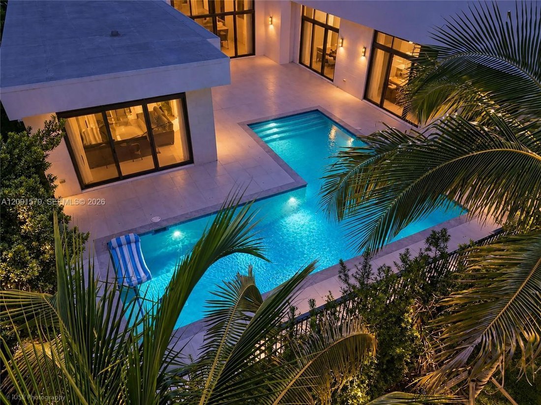 House in Fort Lauderdale, Florida, United States 5 - 18936296