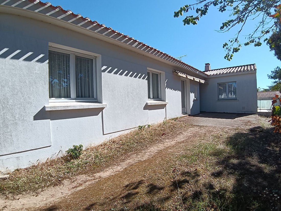 Villa in Arrondissement of Les Sables-d'Olonne, Pays de la Loire, France 3 - 18935827