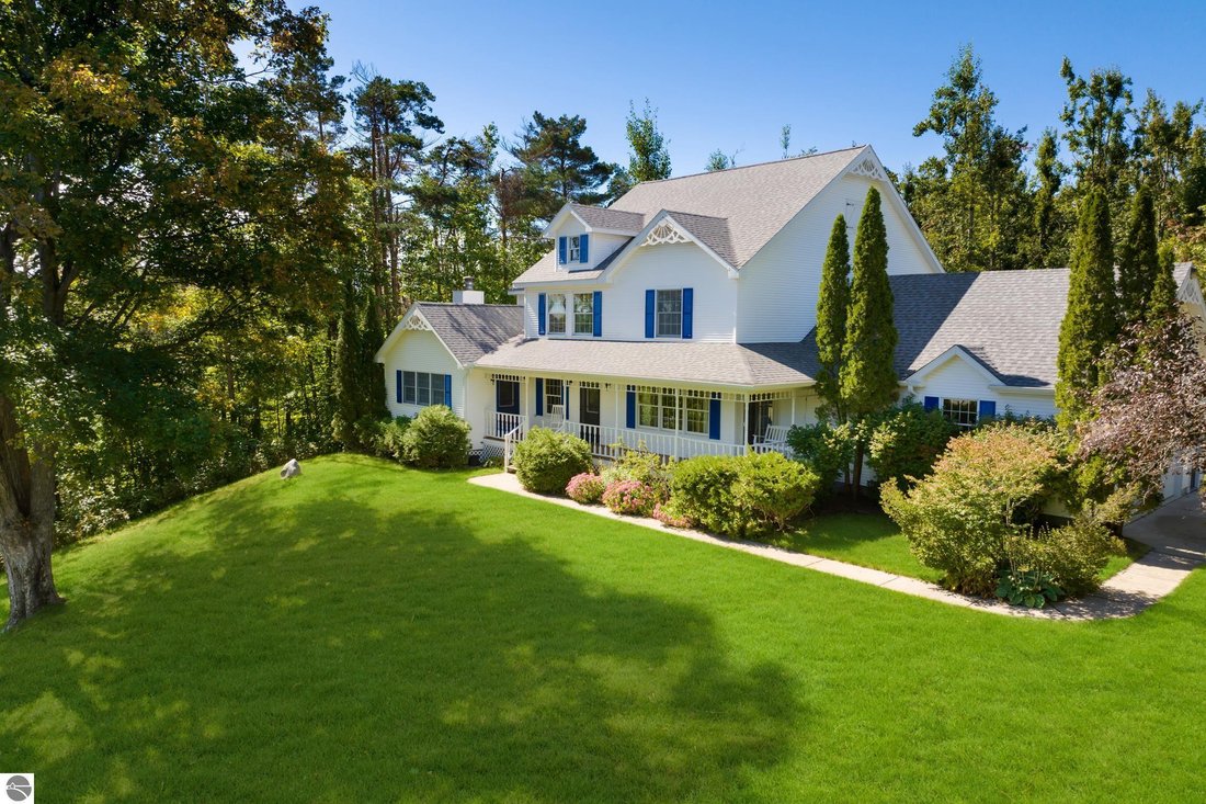Maison à Gaylord, Michigan, États-Unis 1 - 18929798