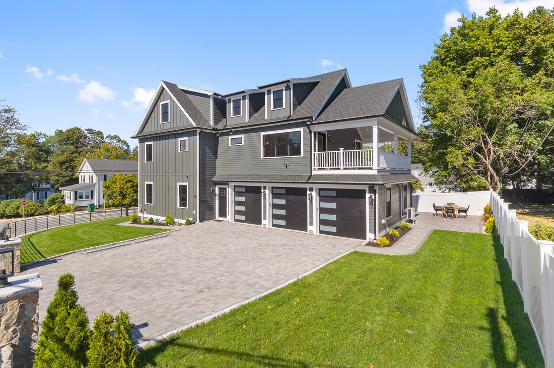 House in Medford, Massachusetts, United States 4 - 18931788