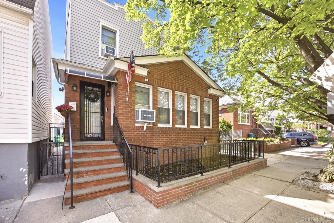 House in New York, New York, United States 1 - 18934013