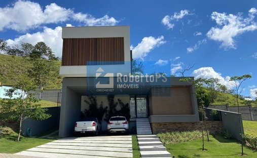 House in São José dos Campos, State of São Paulo, Brazil 1