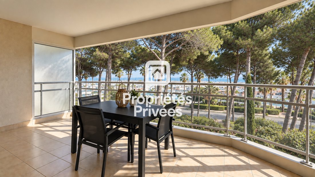 Apartment in Hyeres, Provence-Alpes-Côte d'Azur, France 2 - 18932671