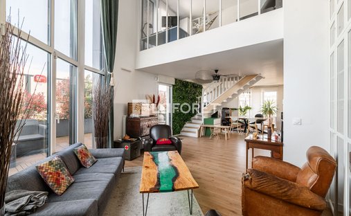 Apartment in Plateau-Grèves-Europe-Gare du Stade-Fossés Jean, Colombes, France 1