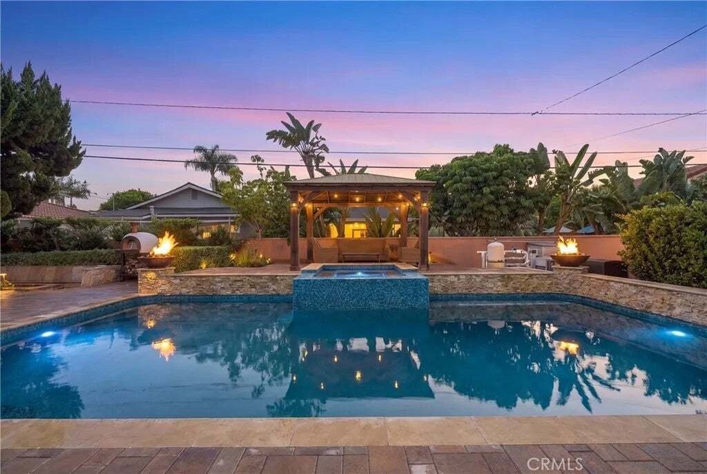 Condo in Downey, California, United States 5 - 18934670